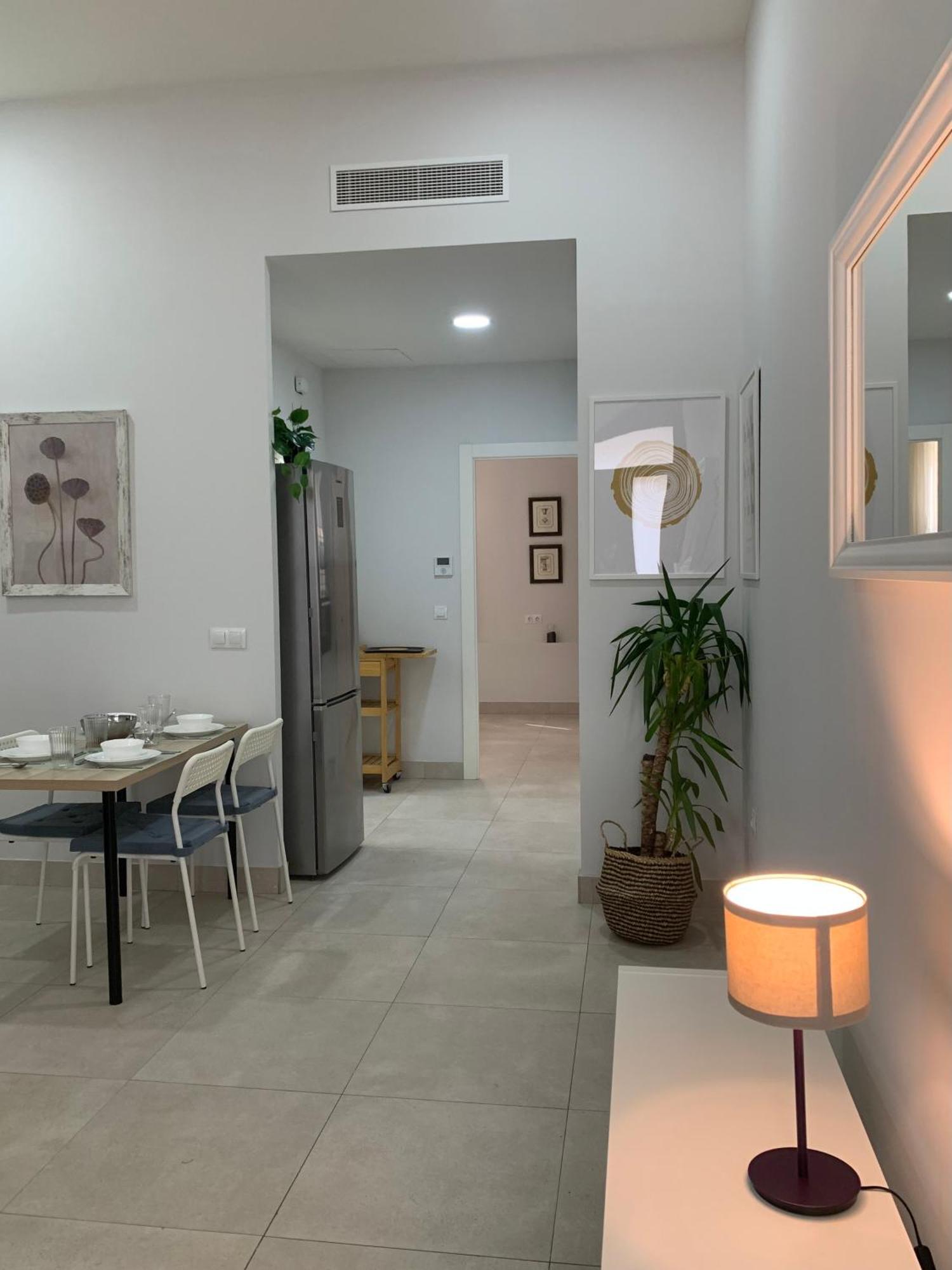 Apartamento Triana Moderno Sevilla Exterior foto